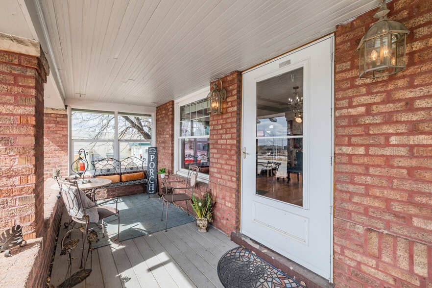 720 E Lincolnway, Cheyenne, WY for sale - Building Photo - Image 3 of 22