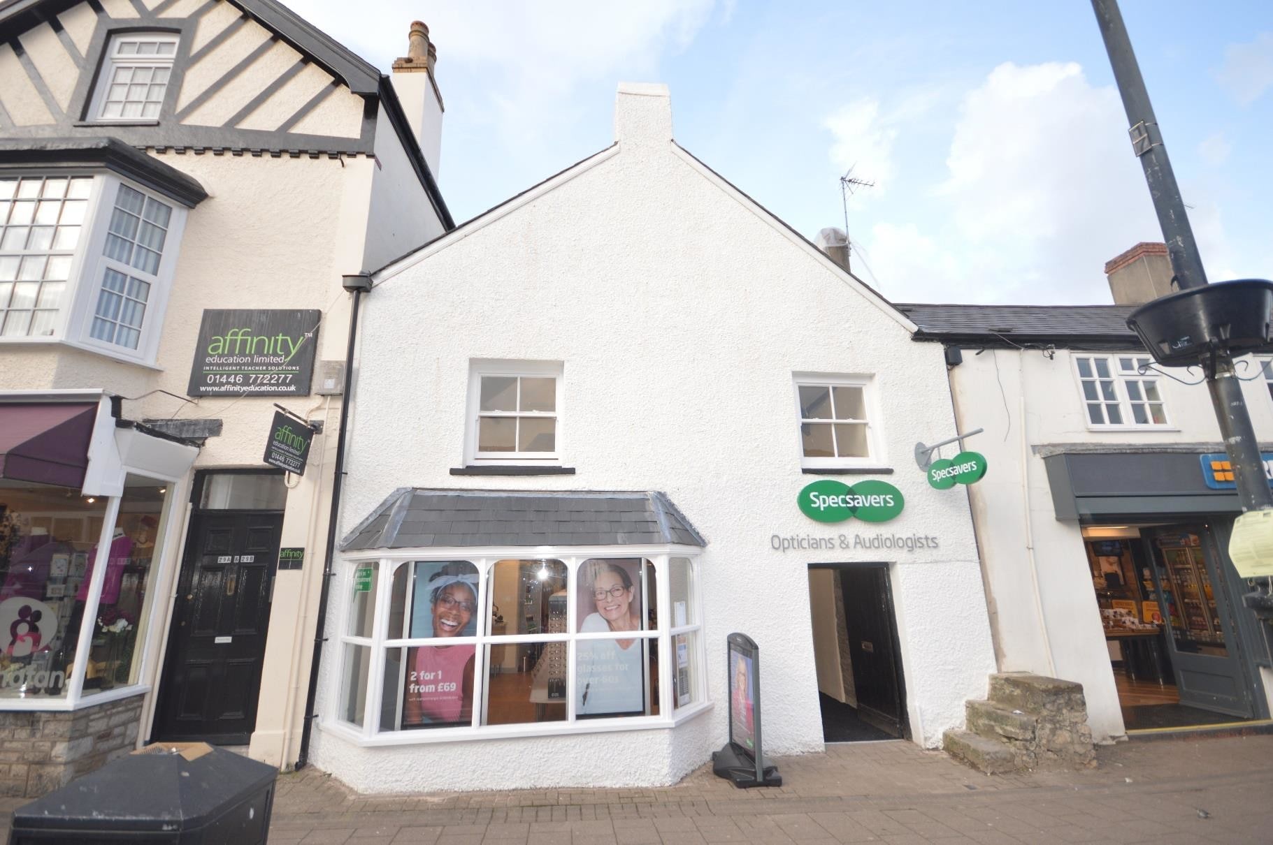 27 High St, Cowbridge for lease Primary Photo- Image 1 of 2