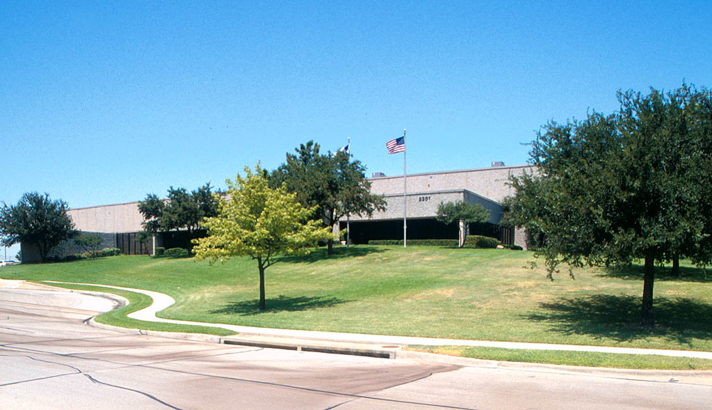 2301 Crown Ct, Irving, TX for sale Building Photo- Image 1 of 1