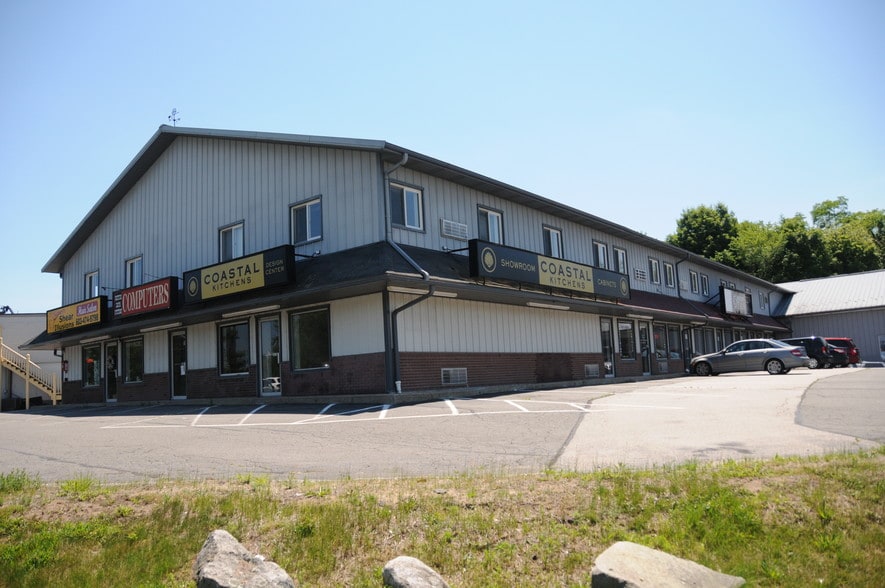 6 Smiths Ln, Seabrook, NH for sale - Building Photo - Image 1 of 1