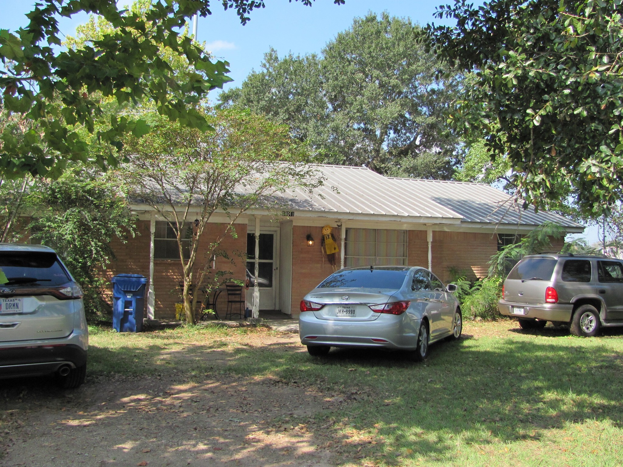 28011 High Meadow Rd, Tomball, TX for sale Primary Photo- Image 1 of 1