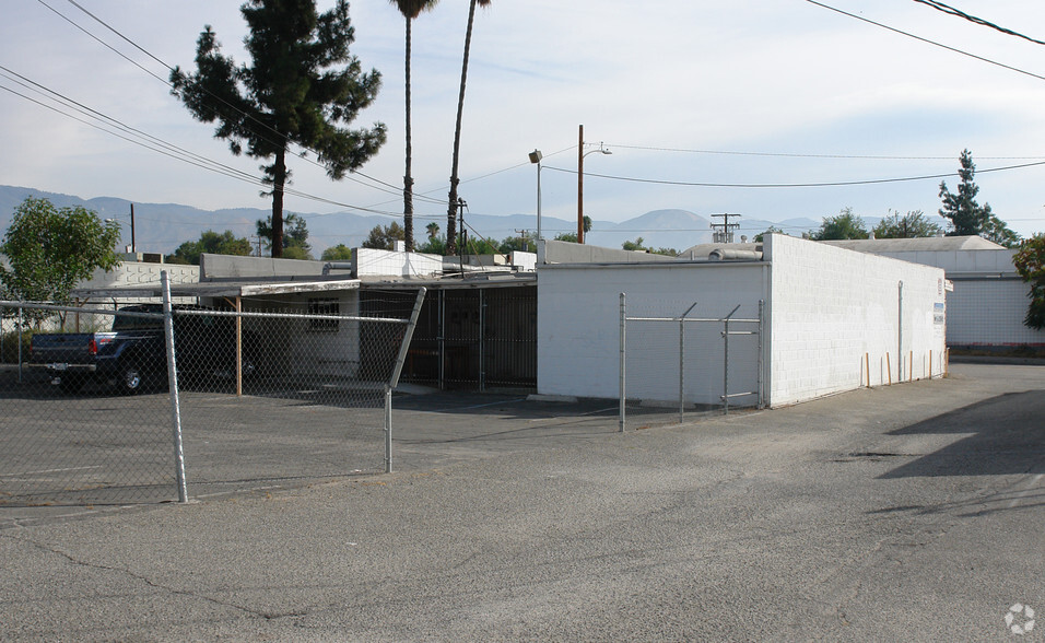 2310-2314 N Sierra Way, San Bernardino, CA for lease - Building Photo - Image 3 of 7