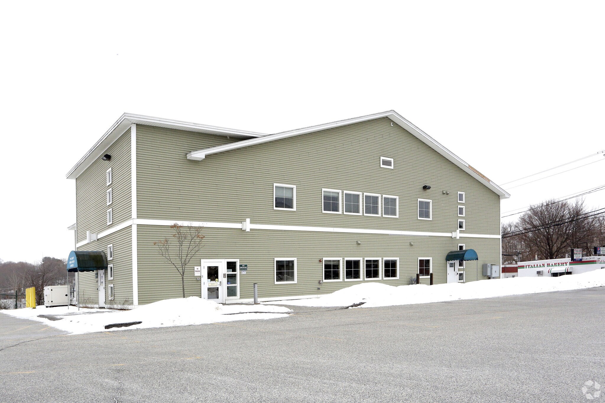 230 Bartlett St, Lewiston, ME for sale Primary Photo- Image 1 of 1