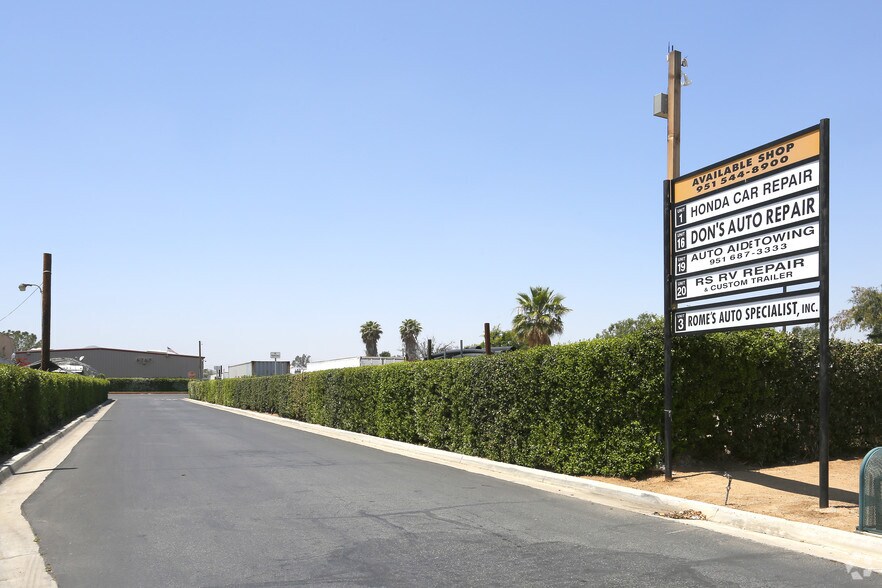 6260 Rutland Ave, Riverside, CA 92503 City Electric Industrial Park