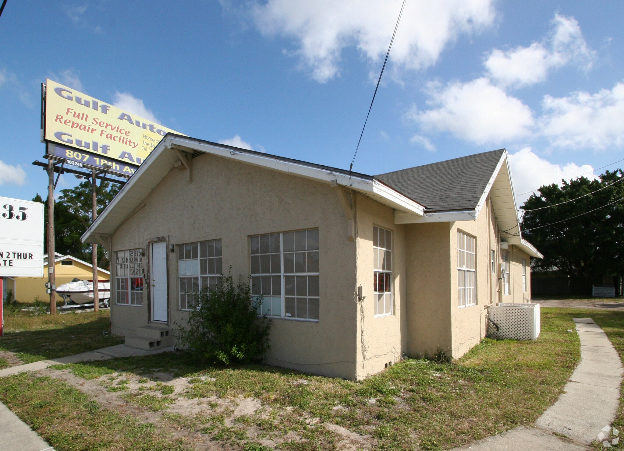 2435 1st St E, Bradenton, FL for sale Primary Photo- Image 1 of 1