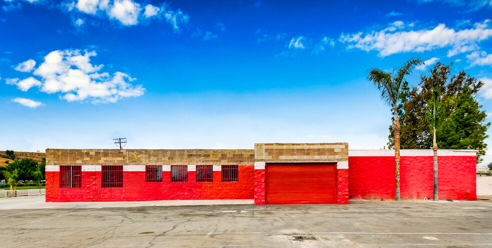 1250 E Highland Ave, San Bernardino, CA for sale - Building Photo - Image 2 of 13