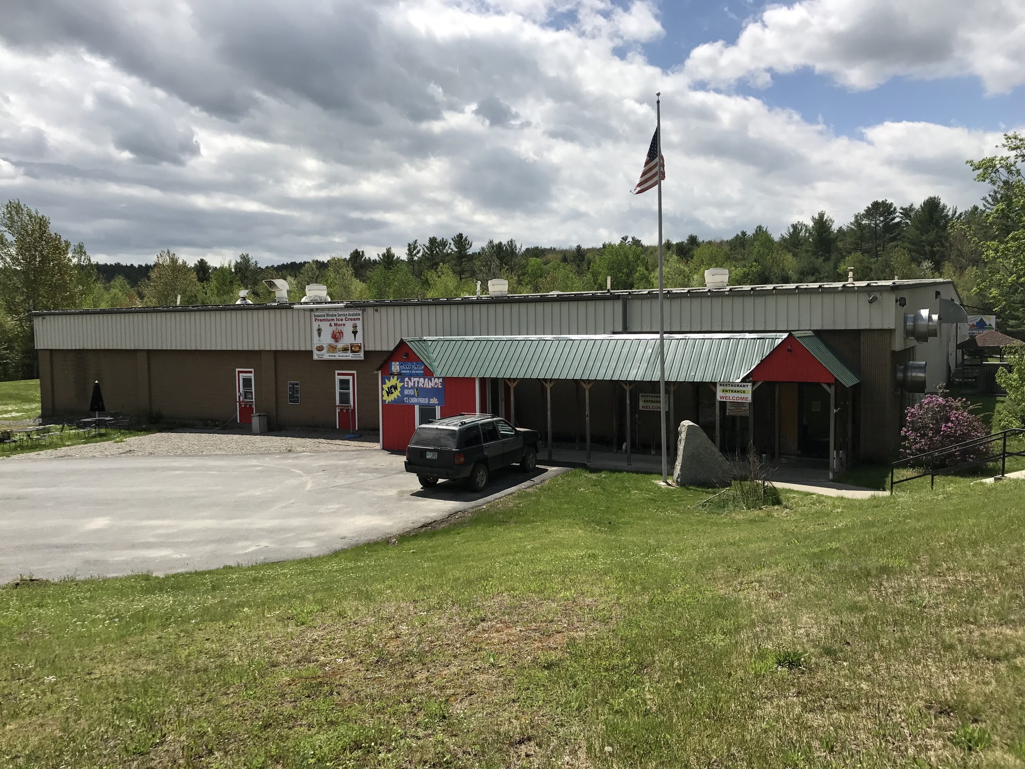 478 US Route 4, Canaan, NH for sale Primary Photo- Image 1 of 1