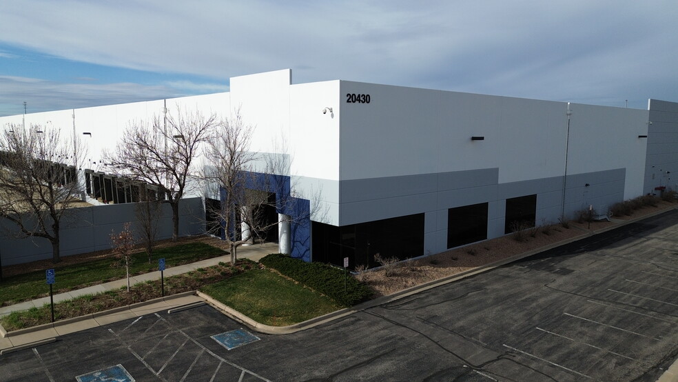 20321-20431 E 35th Dr, Aurora, CO for lease - Building Photo - Image 1 of 5
