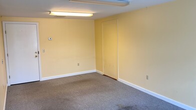 26 Main St, Orleans, MA for lease Interior Photo- Image 2 of 4