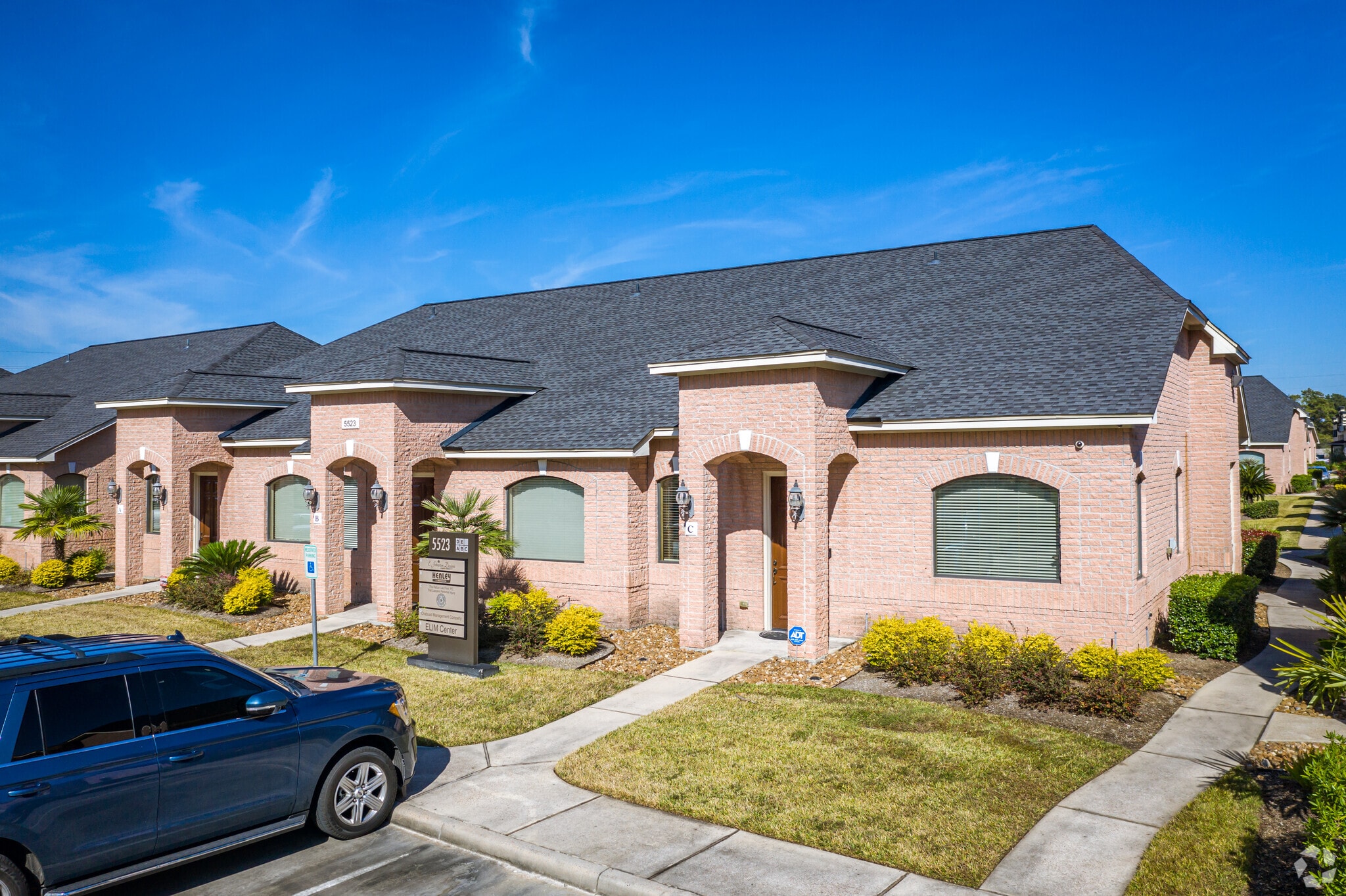 5501-5529 Louetta Rd, Spring, TX for lease Building Photo- Image 1 of 23