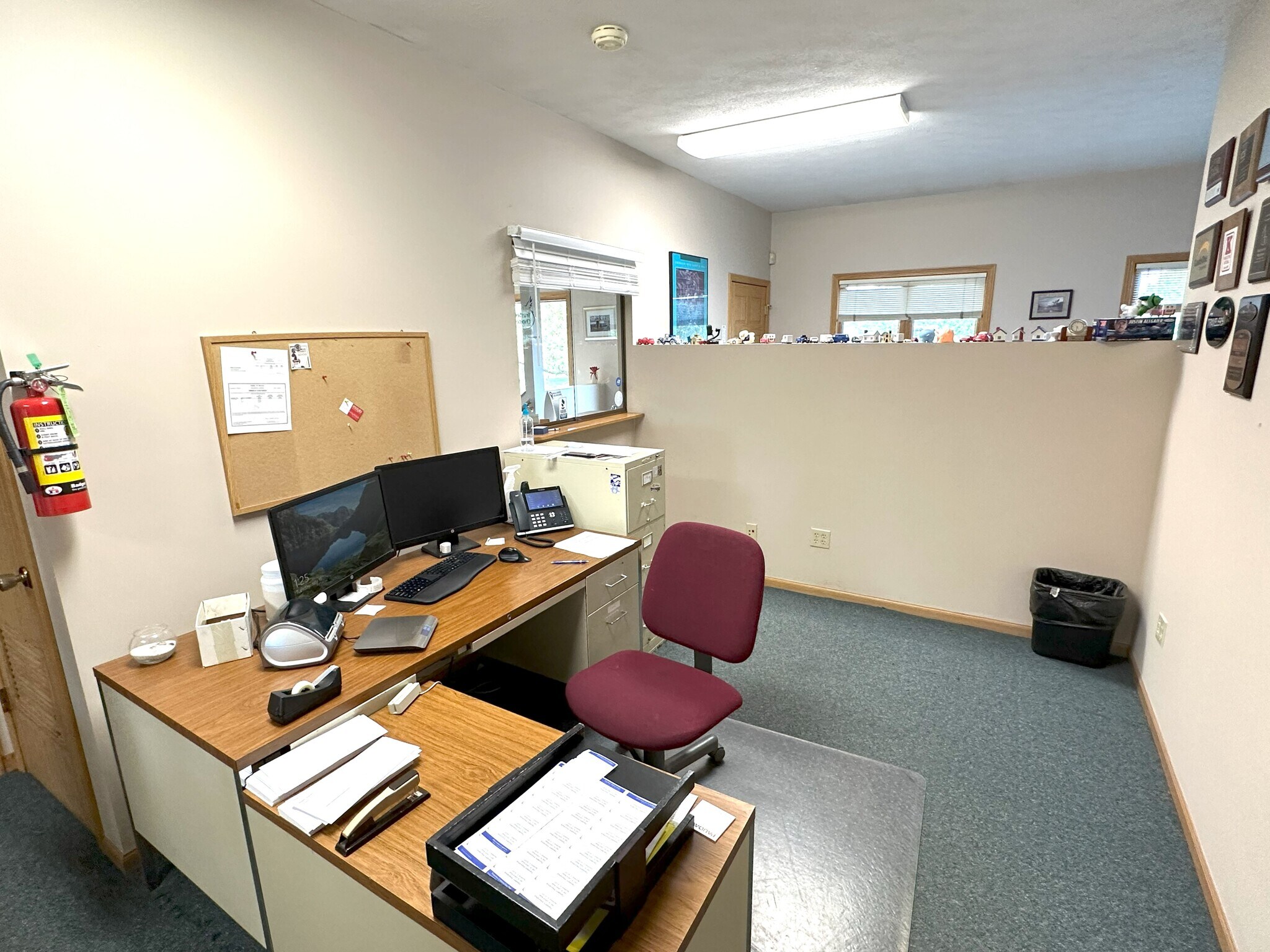 1947 N Lyford Rd, Rockford, IL 61107 Specialty for Sale