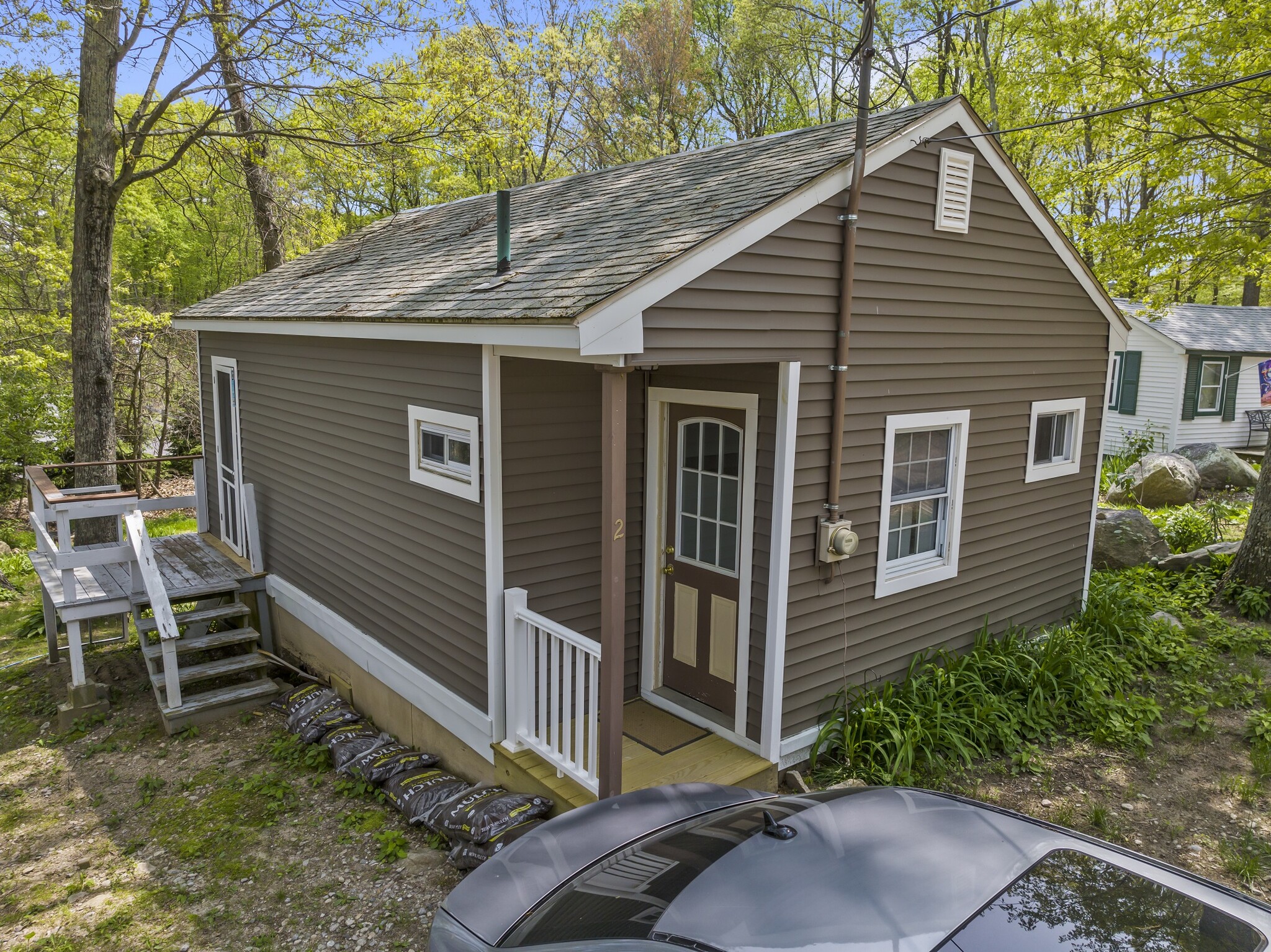 178 W Main St, Niantic, CT 06357 Multifamily for Sale