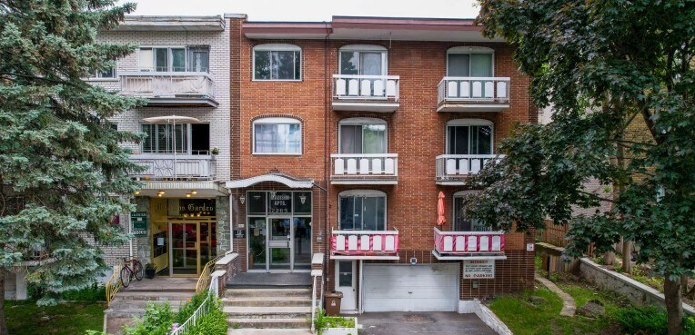 2265 Av Madison, Montréal, QC for sale - Primary Photo - Image 2 of 15