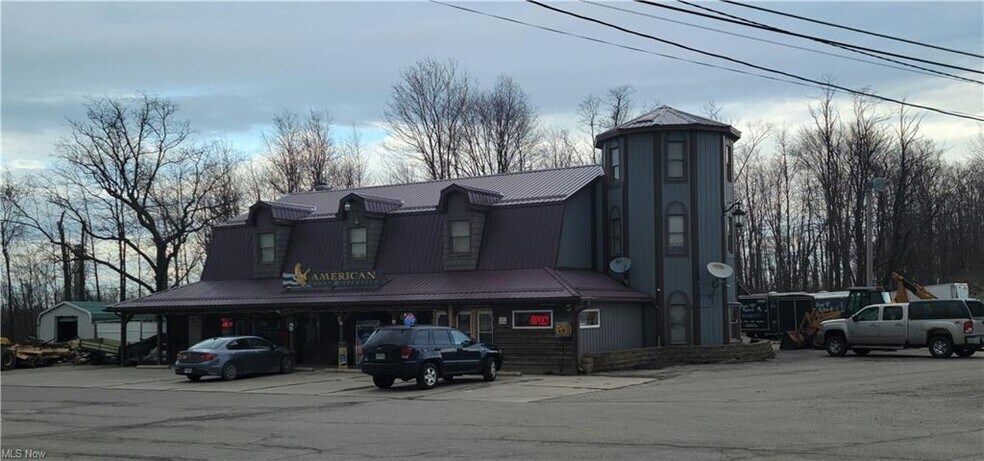 5218 Township Rd S, Geneva, OH for sale - Primary Photo - Image 1 of 1