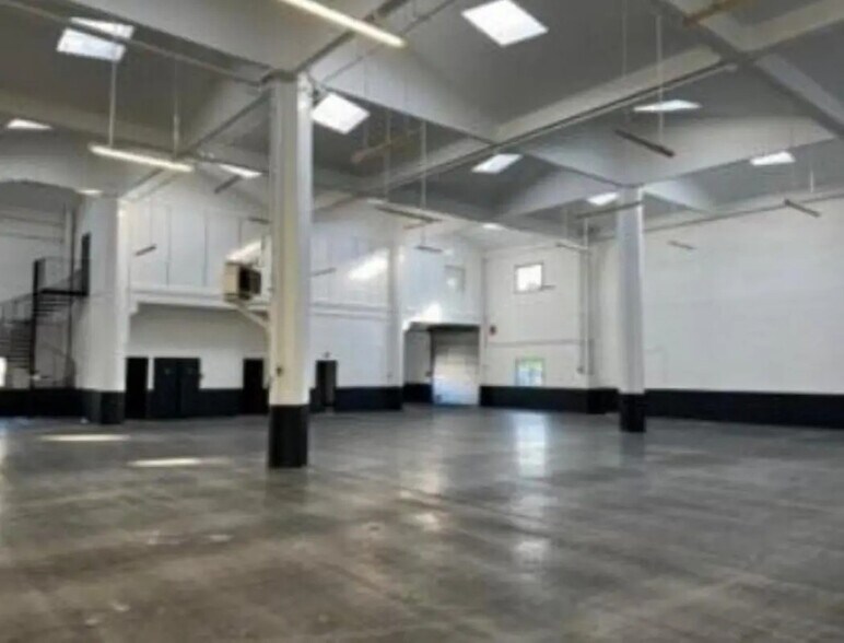 Office in VILLENEUVE-D'ASCQ for lease - Building Photo - Image 3 of 18