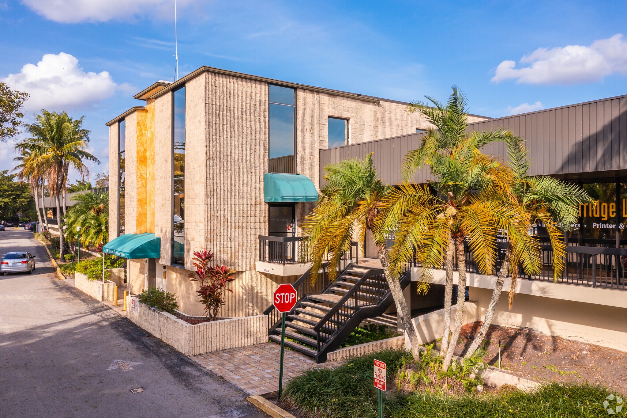 1860 N Pine Island Rd, Plantation, FL 33322 Pine Island Professional