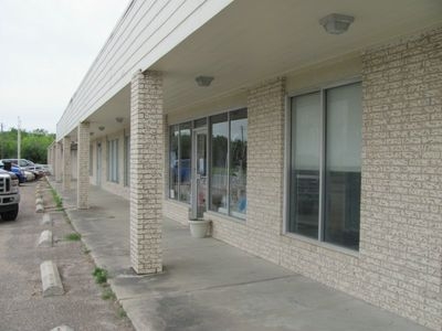 1703-1821 NW Frontage Rd, Beeville, TX for sale - Primary Photo - Image 1 of 7