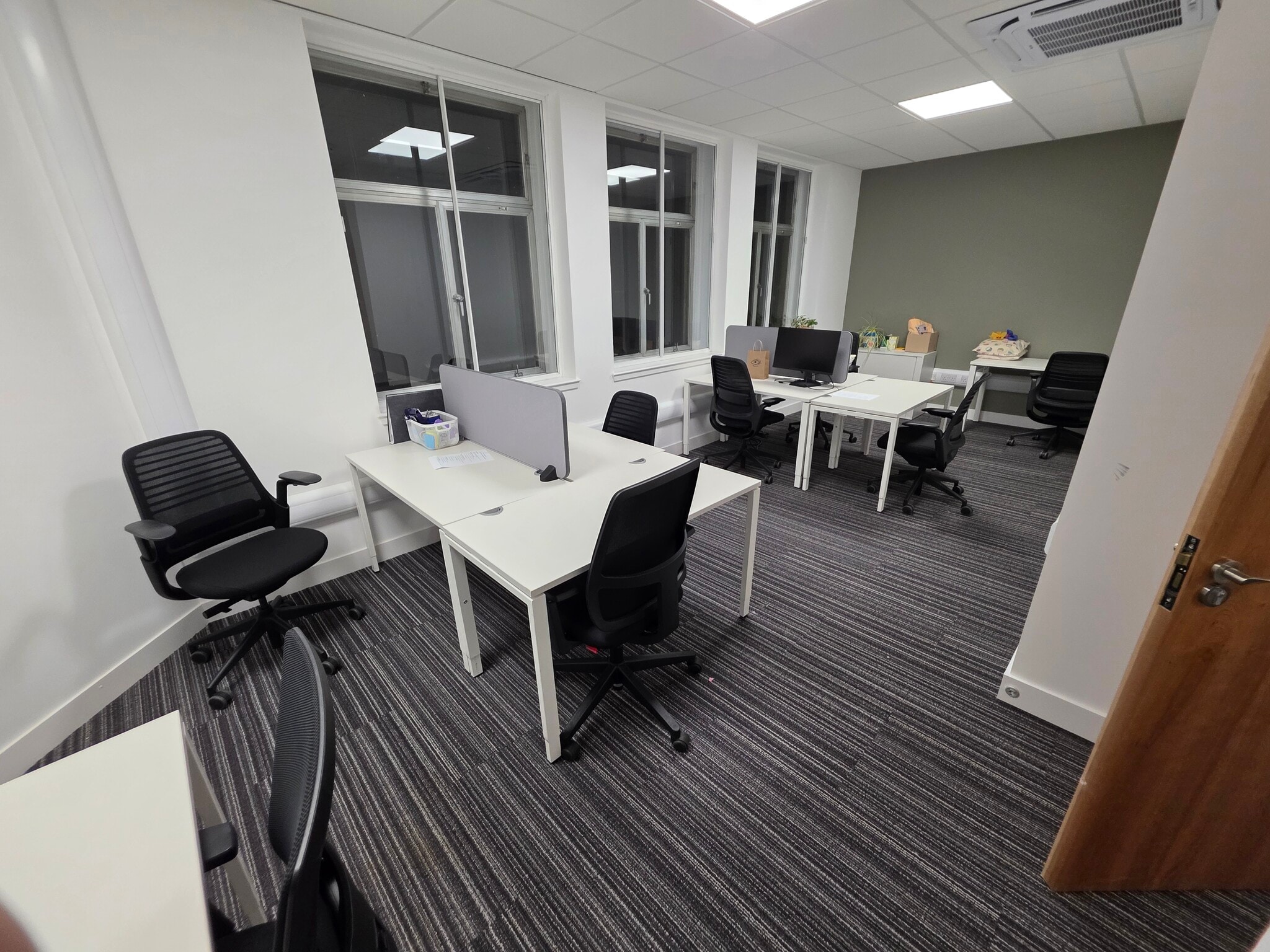 Panmure St, Dundee for lease Interior Photo- Image 1 of 7