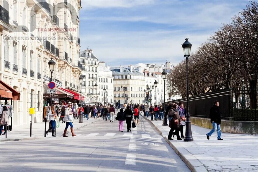 Retail in Paris for lease - Building Photo - Image 1 of 4