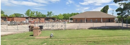 9400 Macon Rd, Cordova, TN for sale - Primary Photo - Image 1 of 1