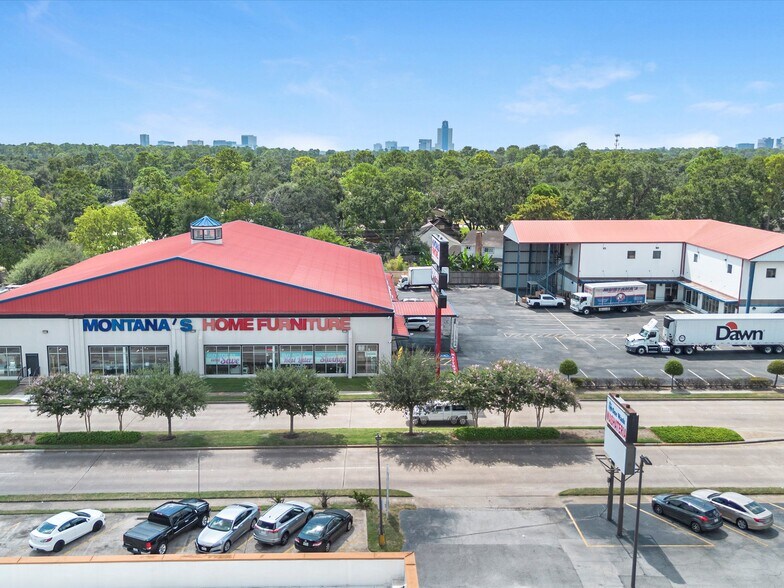 Montana's Home Furniture portfolio of 2 properties for sale on LoopNet.com - Building Photo - Image 1 of 14