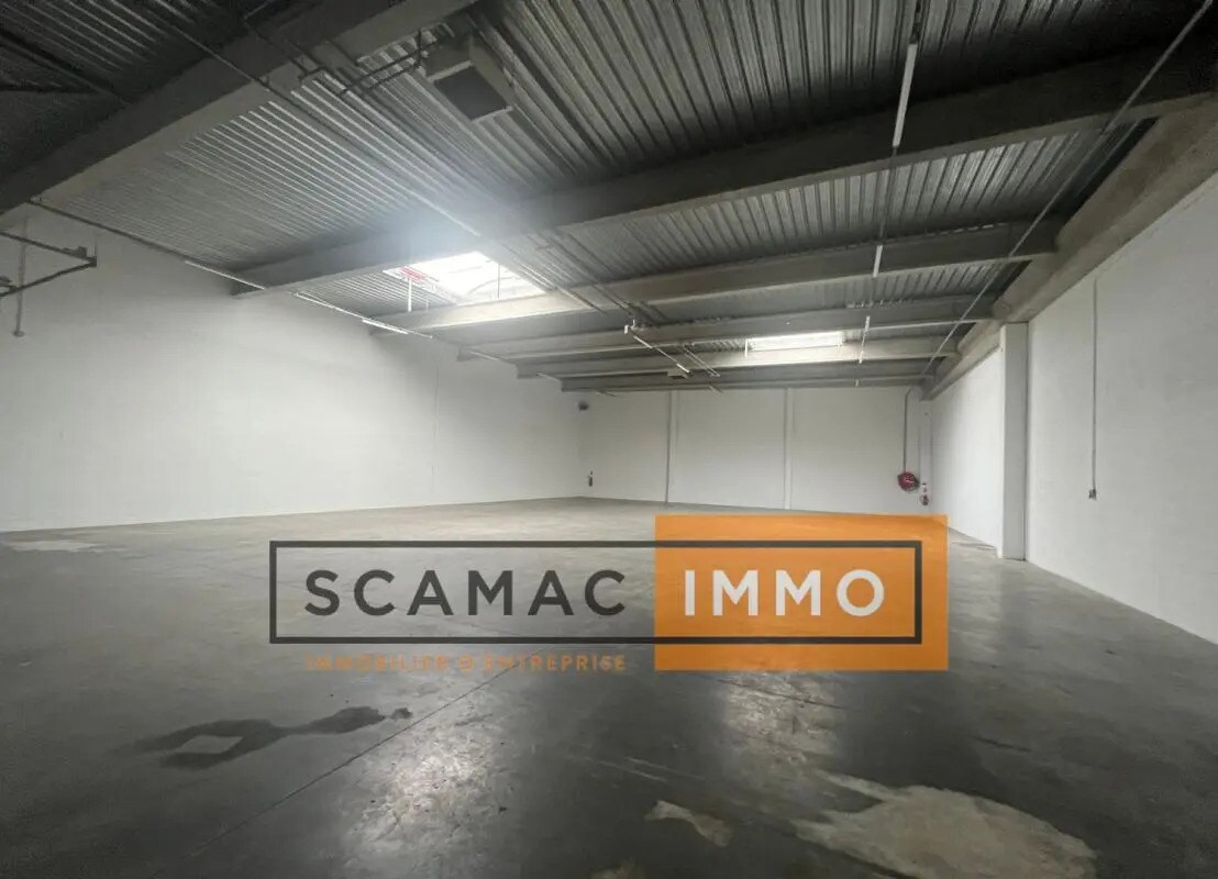 Office in Le Bourget for lease Interior Photo- Image 1 of 13