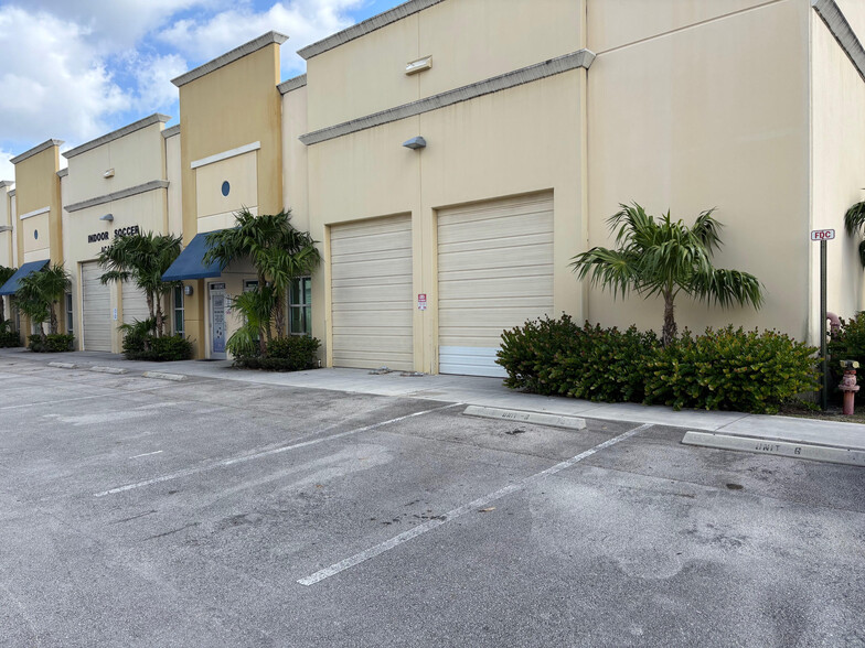 10380 W State Road 84, Davie, FL for lease - Building Photo - Image 3 of 17