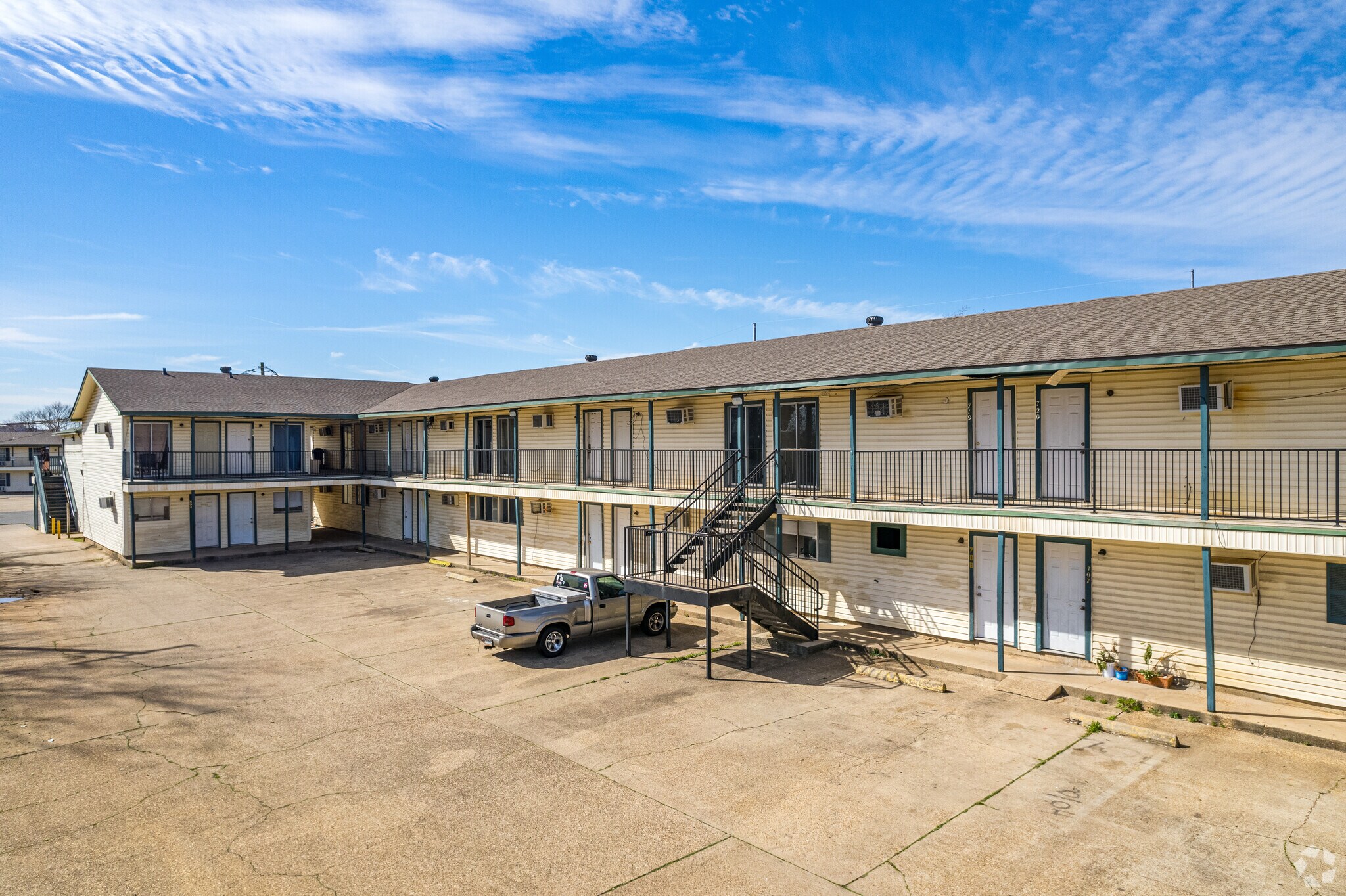 1820 E Texas St, Bossier City, LA 71111 Pelican Gardens