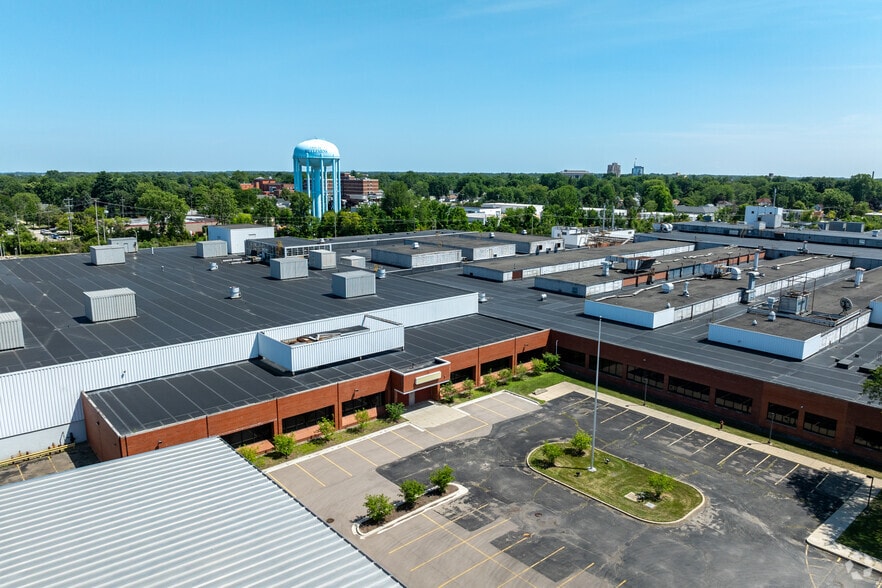 151 Lafayette St, Mount Clemens, MI for lease - Aerial - Image 3 of 7