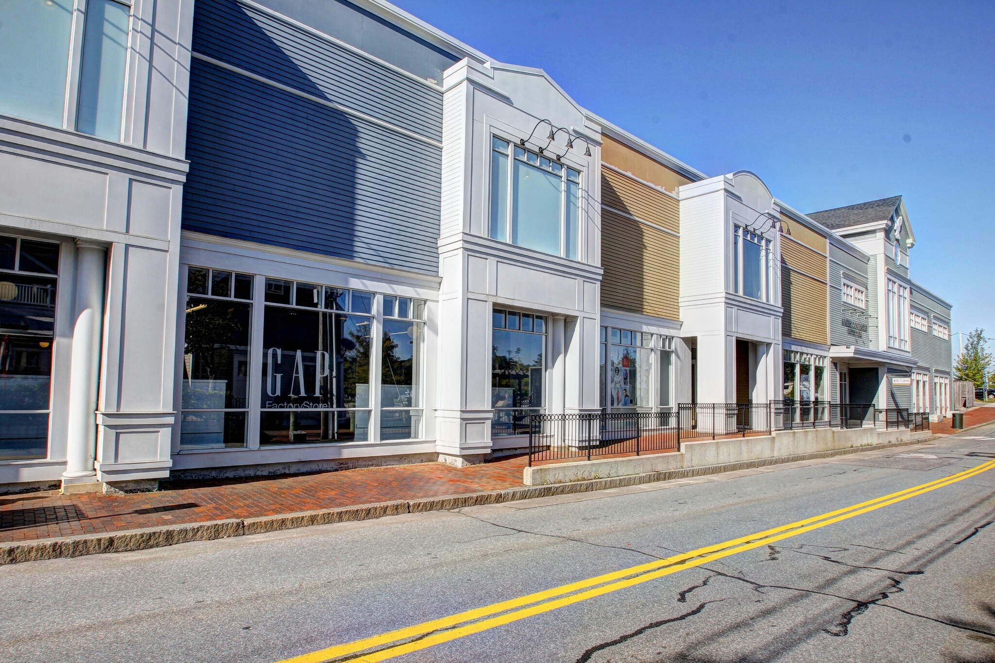 35 Main St, Freeport, ME for sale Building Photo- Image 1 of 17