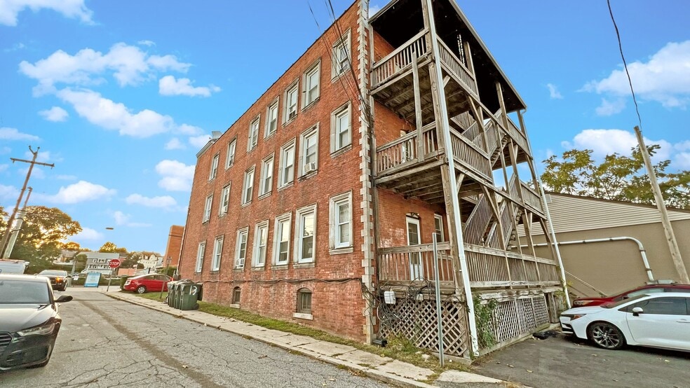 30 Montauk Ave, New London, CT for sale - Building Photo - Image 3 of 10