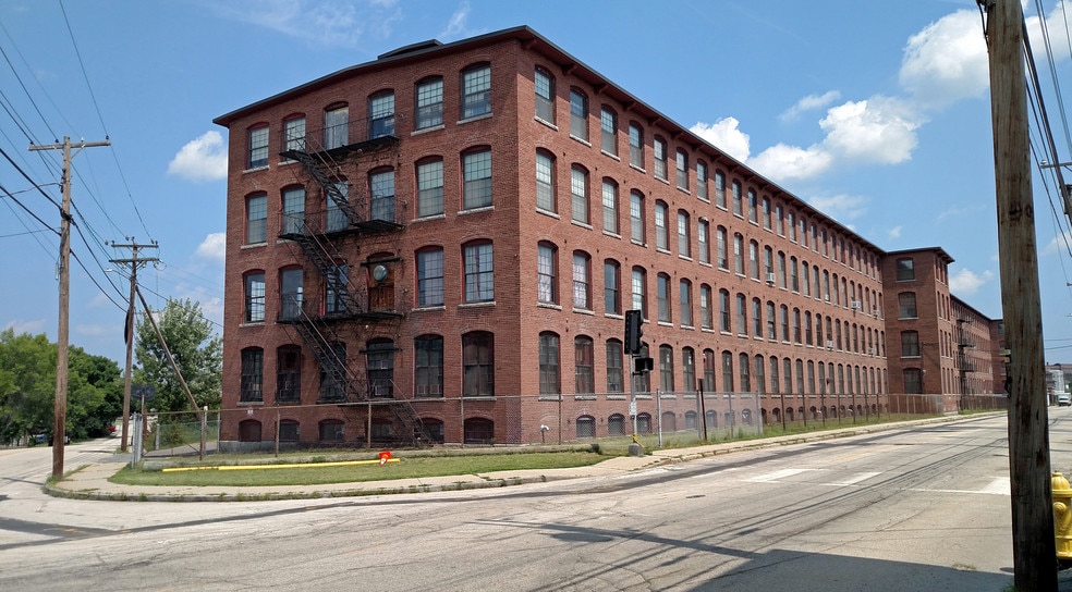 51-55 Lake St, Nashua, NH for lease - Primary Photo - Image 1 of 20