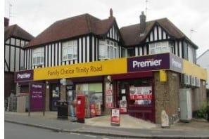 Trinity Rd, Luton for sale - Primary Photo - Image 1 of 1