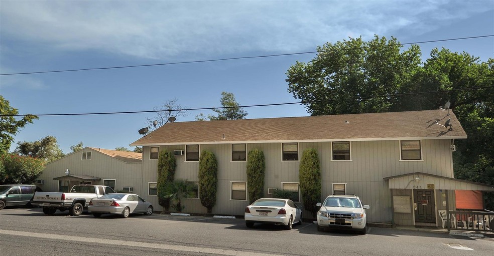 241 Hospital Rd, Sonora, CA for sale - Building Photo - Image 1 of 1