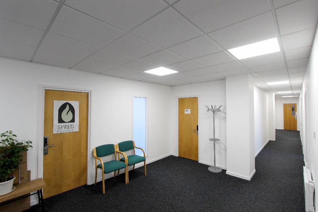 2-14 Arthur St, Ayr for lease Interior Photo- Image 1 of 4