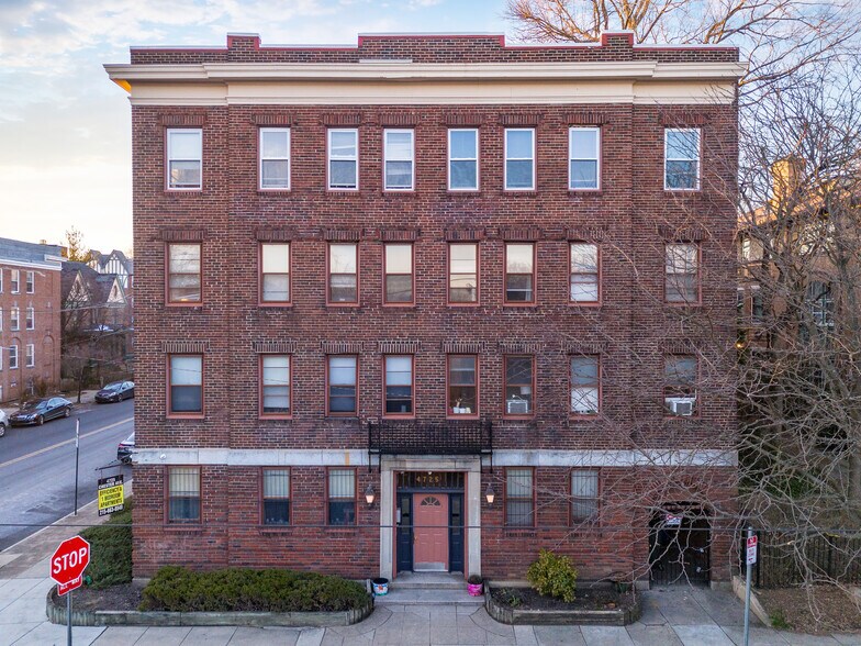 4725 Chester Ave, Philadelphia, PA for sale - Primary Photo - Image 2 of 84