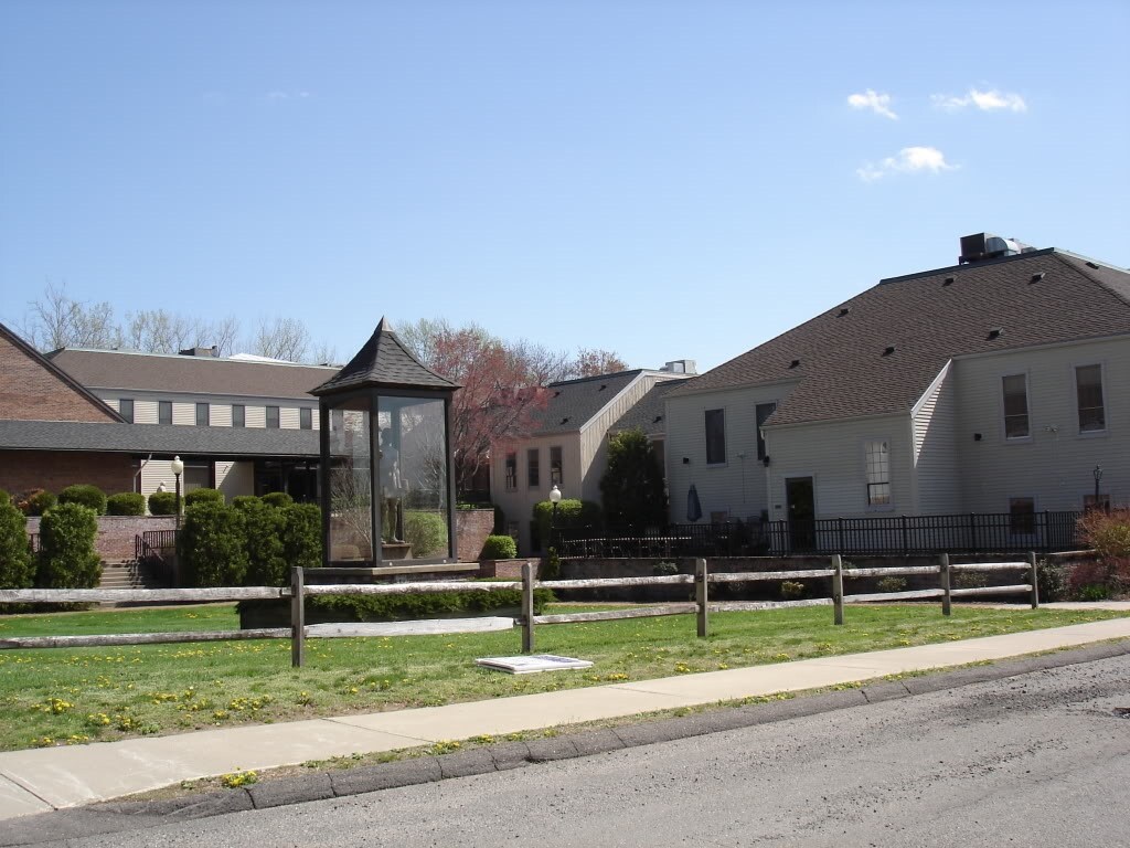 68 Bridge St, Suffield, CT for sale Building Photo- Image 1 of 1