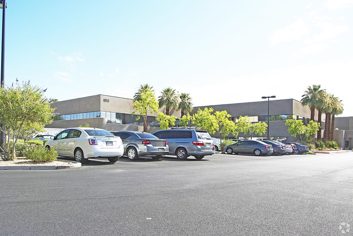 1850 E Flamingo Rd, Las Vegas, NV 89119 | LoopNet.com