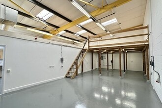 Babbage Rd, Stevenage for lease Interior Photo- Image 1 of 7
