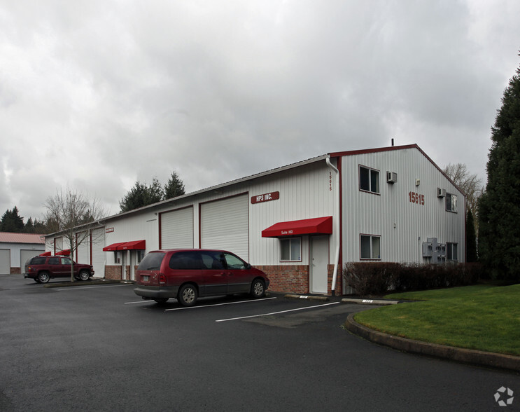 15615 SW 74th Ave, Tigard, OR for lease - Primary Photo - Image 1 of 17