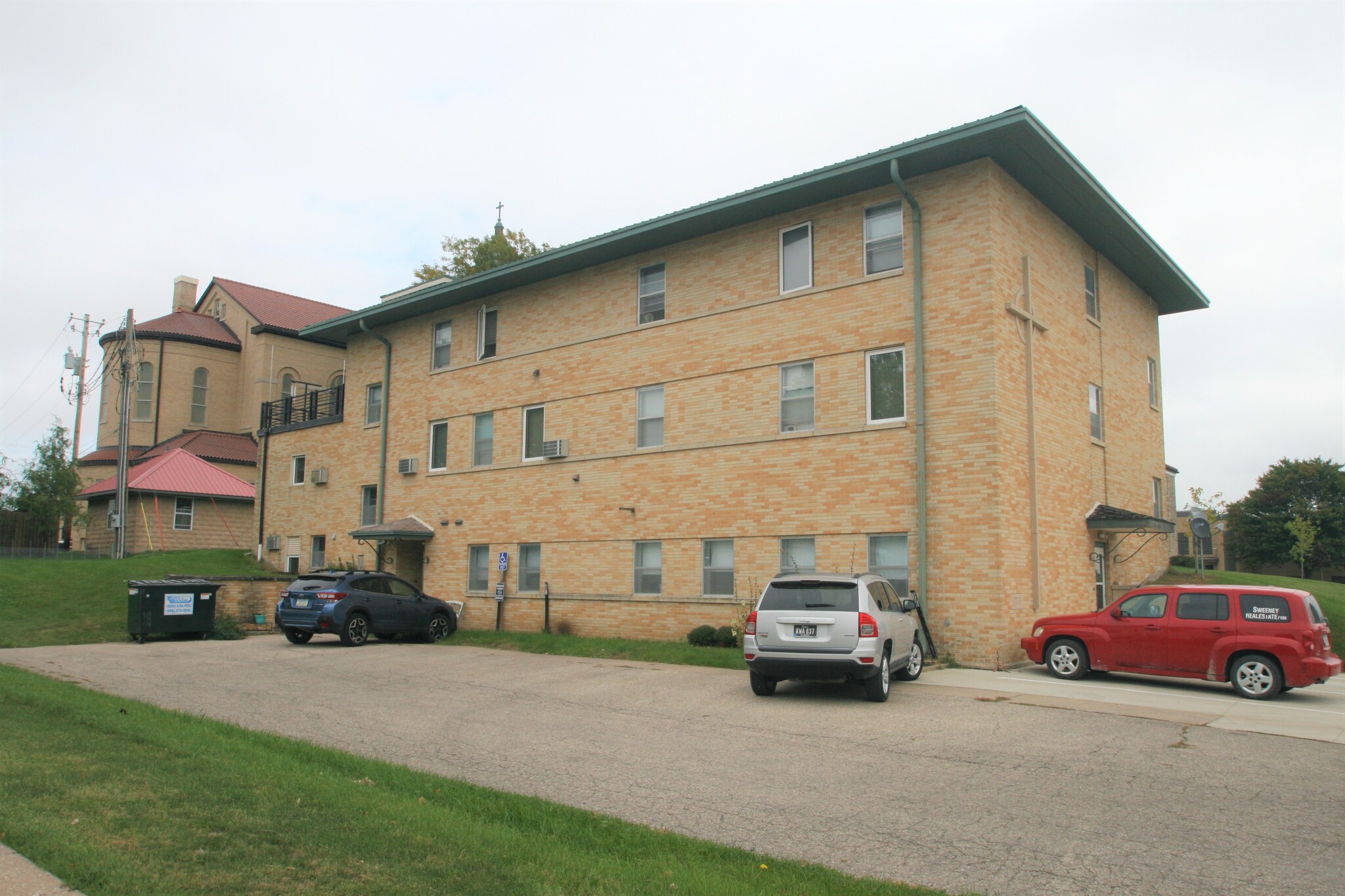 209 2nd Ave SW, Waukon, IA for sale Building Photo- Image 1 of 32