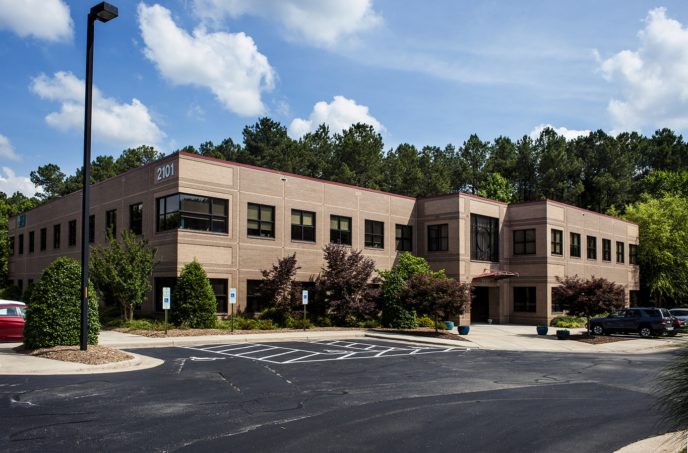 2101 Gateway Centre Blvd, Morrisville, NC 27560 | LoopNet