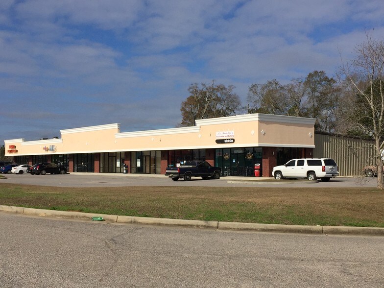 4276 Mccrary Rd, Semmes, AL for sale - Building Photo - Image 1 of 1