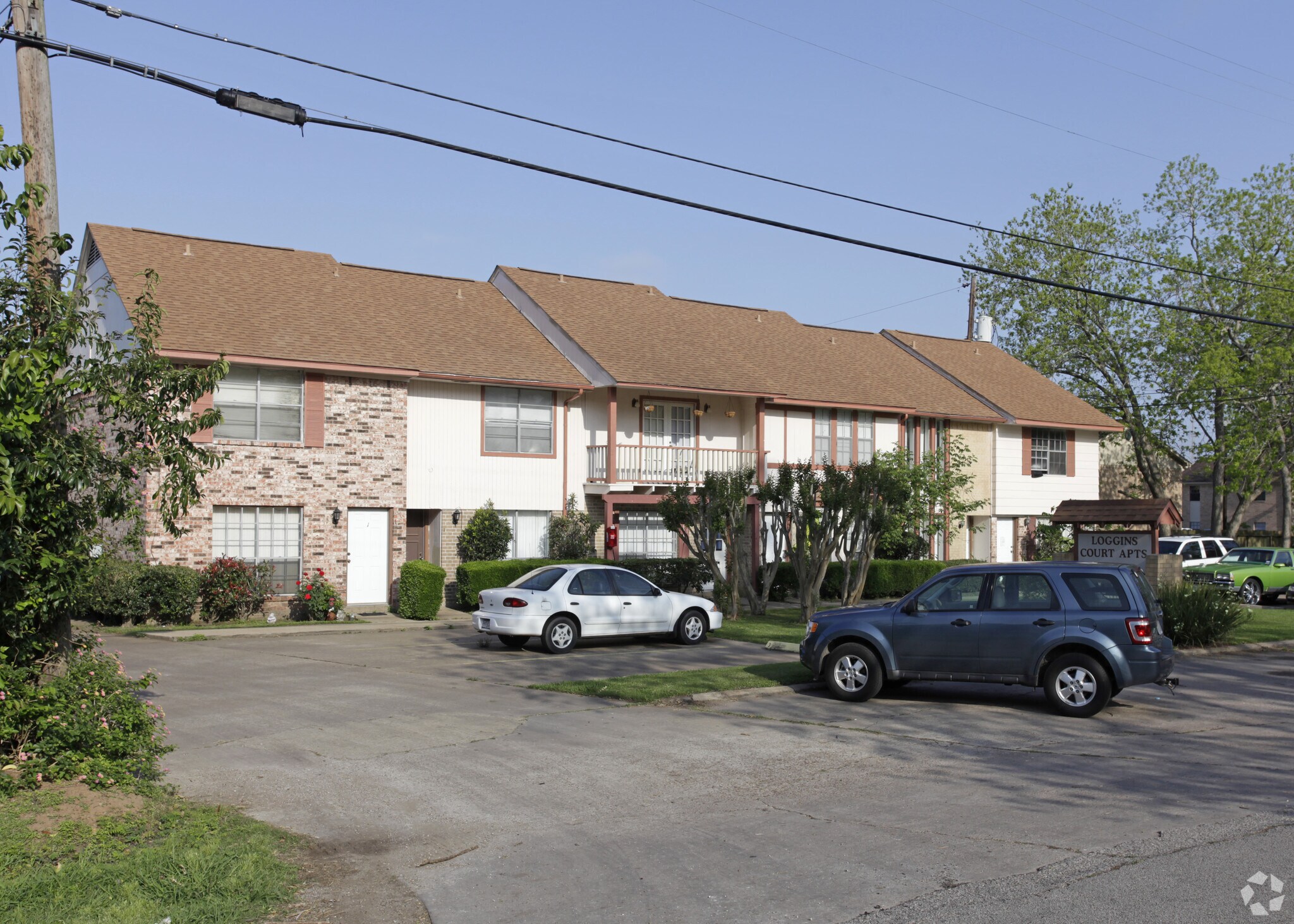 710 Loggins Dr, West Columbia, TX for sale Primary Photo- Image 1 of 1