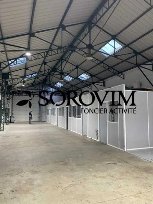 Flex in Vénissieux for lease Interior Photo- Image 1 of 7