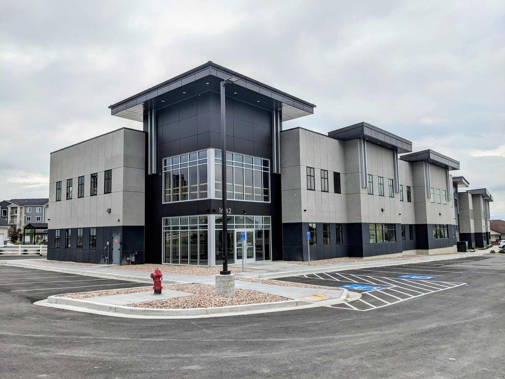 1642 E Spanish Fork Pky, Spanish Fork, UT for lease Building Photo- Image 1 of 7