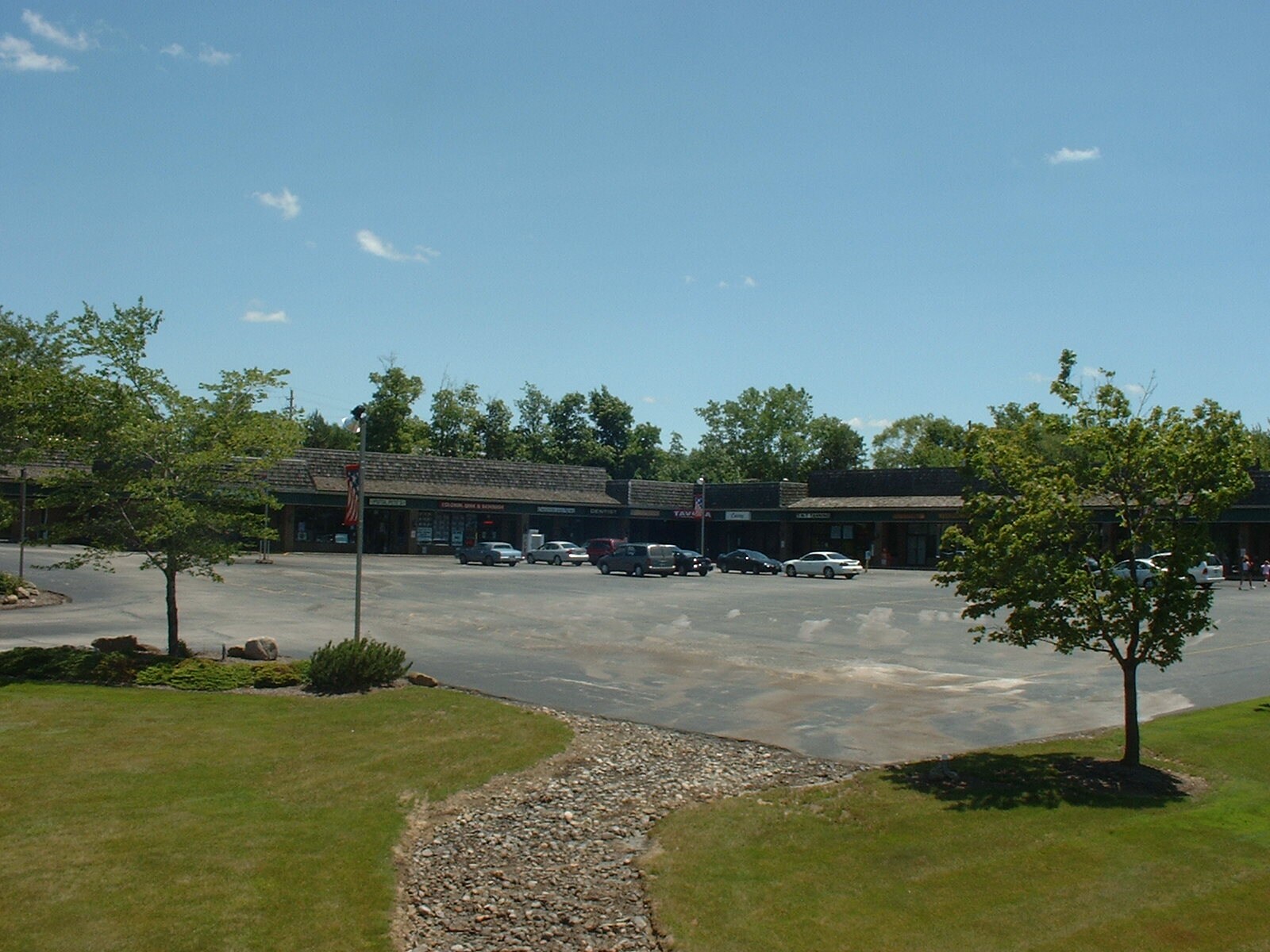 8389 Mayfield Rd, Chesterland, OH 44026 Maywood Centre