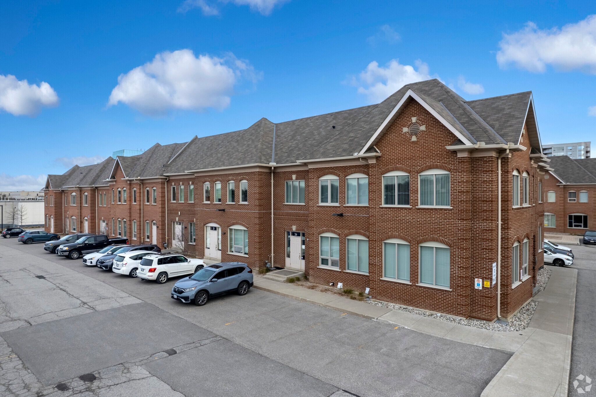 30 Wertheim Ct, Richmond Hill, ON for sale Primary Photo- Image 1 of 1