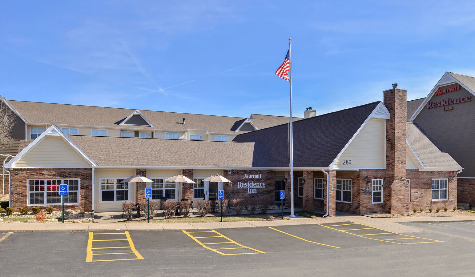 280 S Wildwood Dr, Branson, MO 65616