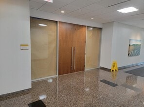 1 Corporate Dr, Long Grove, IL for lease Interior Photo- Image 1 of 5